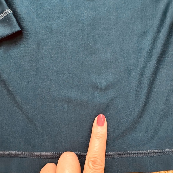 Tea Collection Rash Guard - Picture 3 of 5